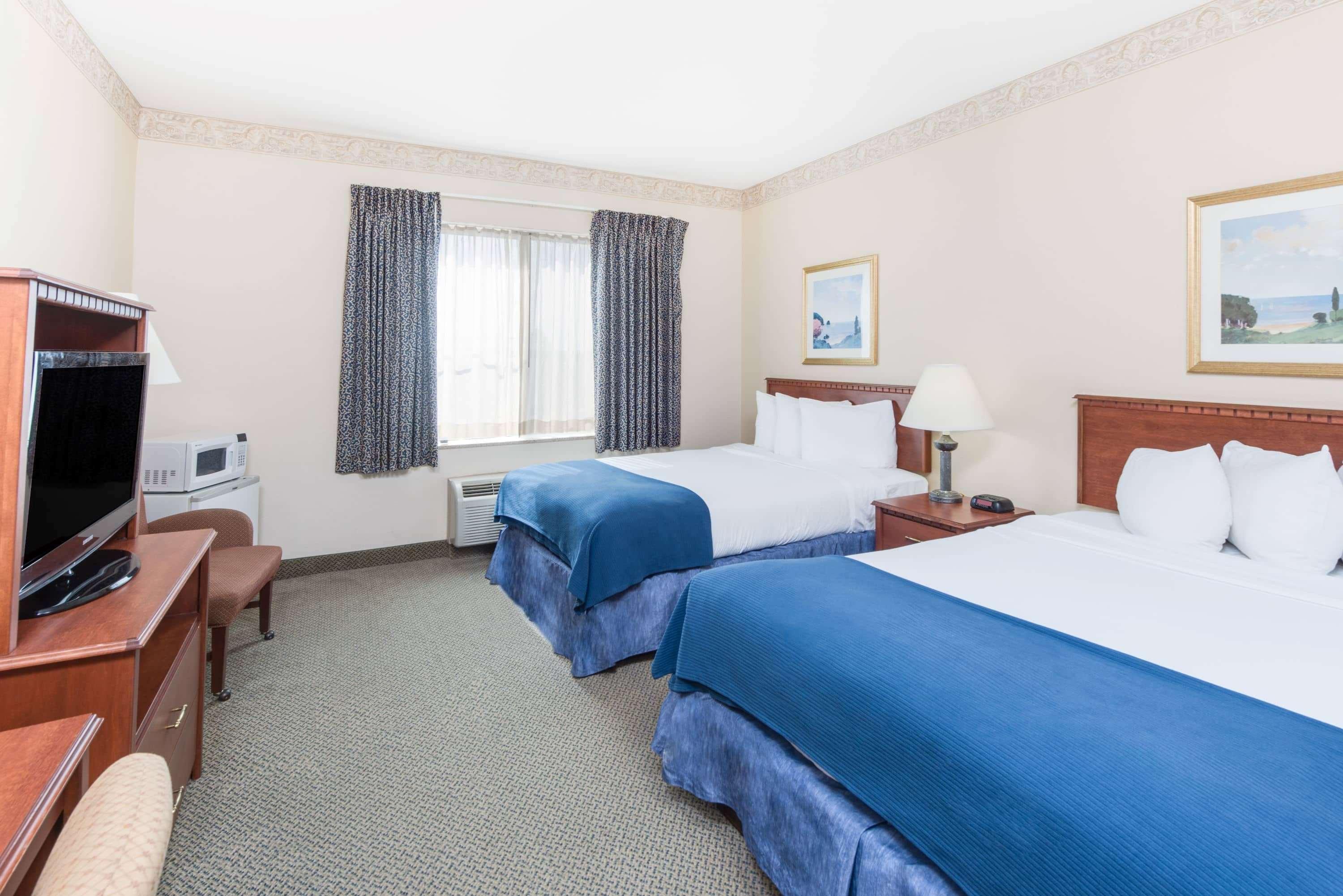 Baymont By Wyndham Ft. Leonard/Saint Robert Hotel Kültér fotó